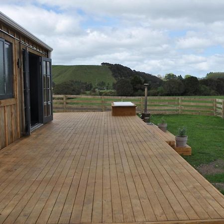 Renagour Cottage - Farmstay With Hot Tub! Whanganui Exterior photo
